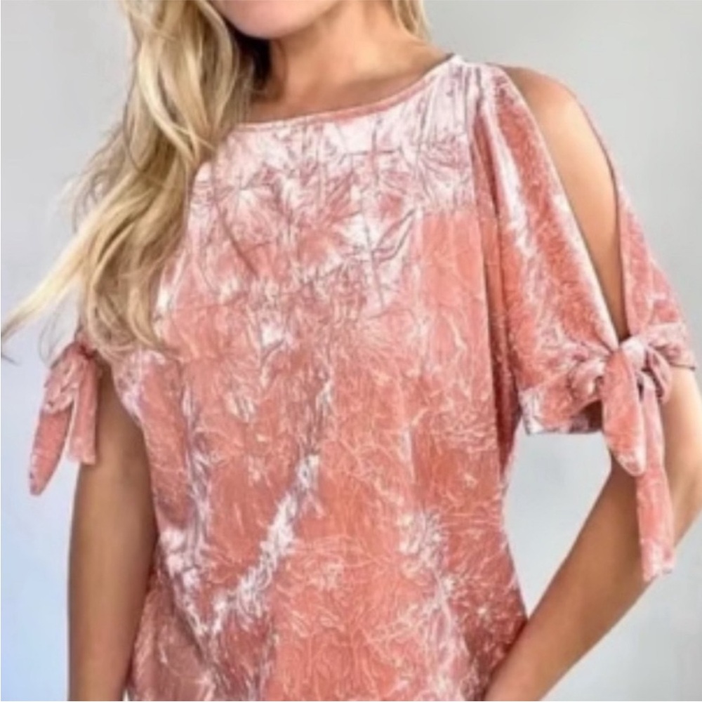 Maeve Anthropologie Blush Crushed Velvet Cold Shoulder Tie Sleeve Top Sz L EUC!